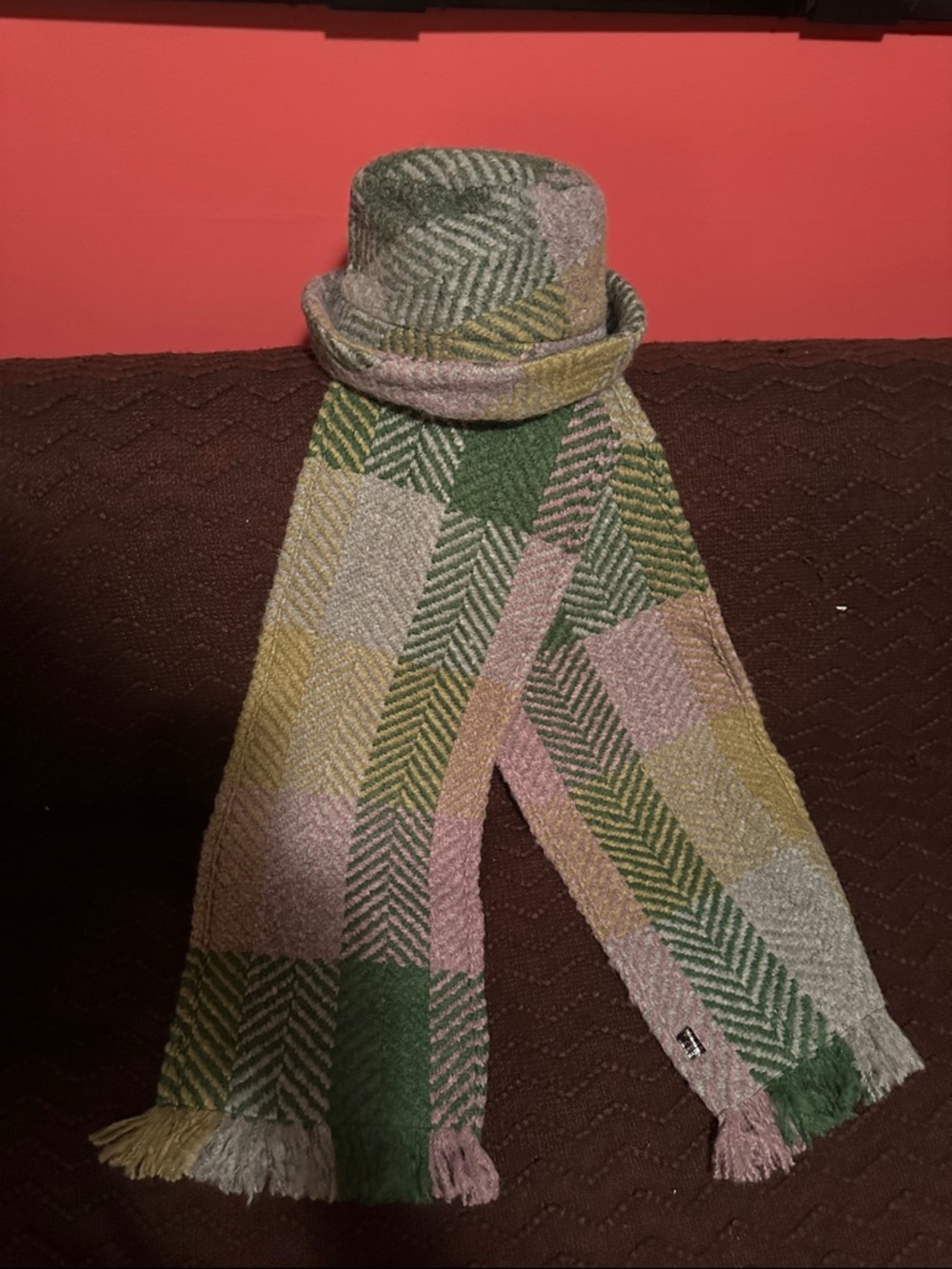 Multicolor Patterned Wool Hat and Scarf Set - Pastel Greens & Pinks